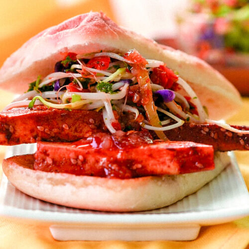 Marinated tofu burger