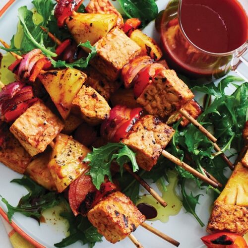 Sweet ‘n’ spicy tempeh and vegie skewers with rice